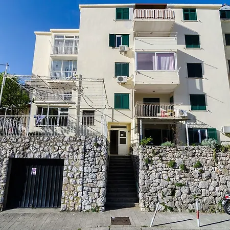 Apartamento Lucija *